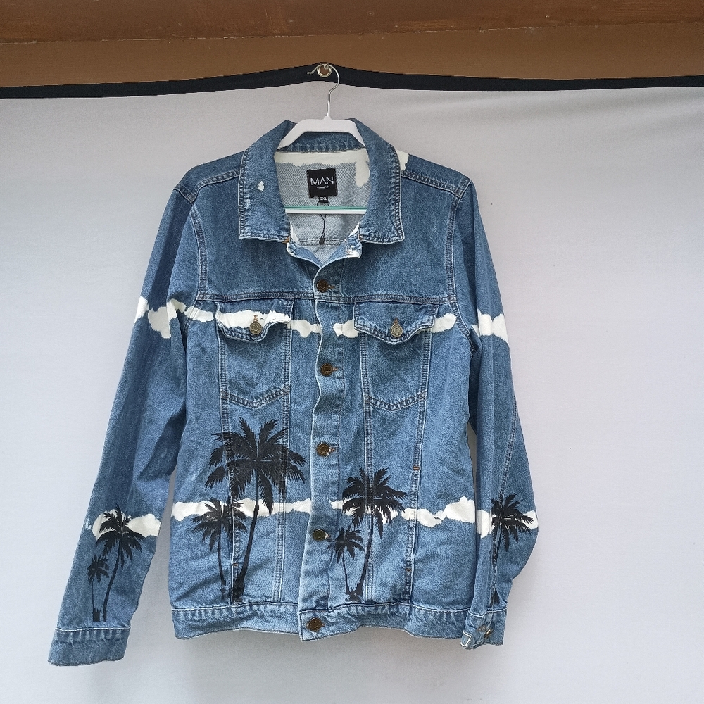 NWOT MAN blue denim palm tree Jean jacket size 2XL